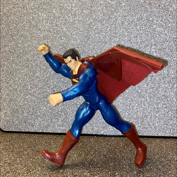 DC Comics Heat Vision Superman Action Figure - Picture 4 of 11